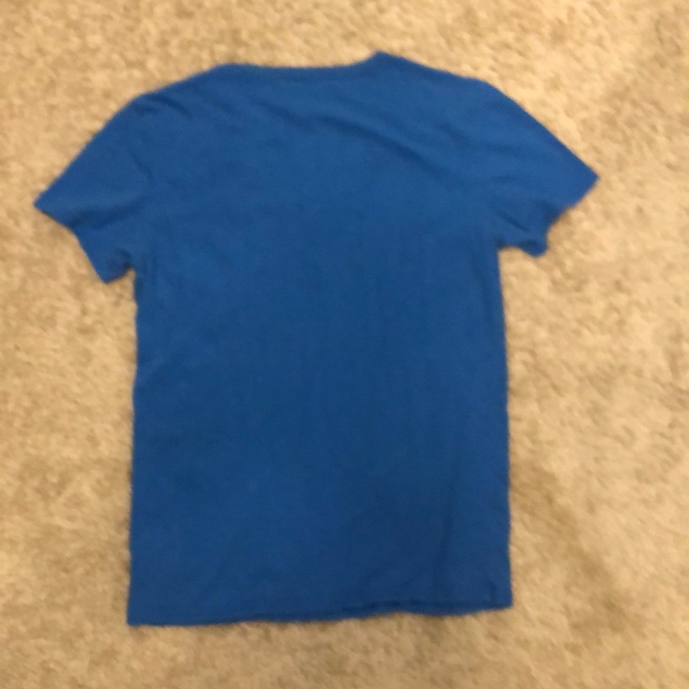 AE t-shirt - Picture 3 of 3